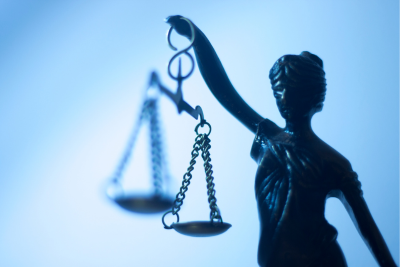 Tödlicher Behandlungsfehler: Pflegerin wegen falscher Medikamentengabe verurteilt