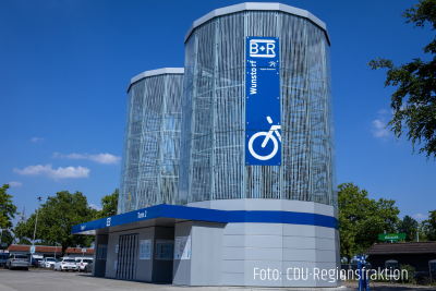 Millionenprojekt kaum genutzt: CDU kritisiert geringe Auslastung des Biketowers in Wunstorf
